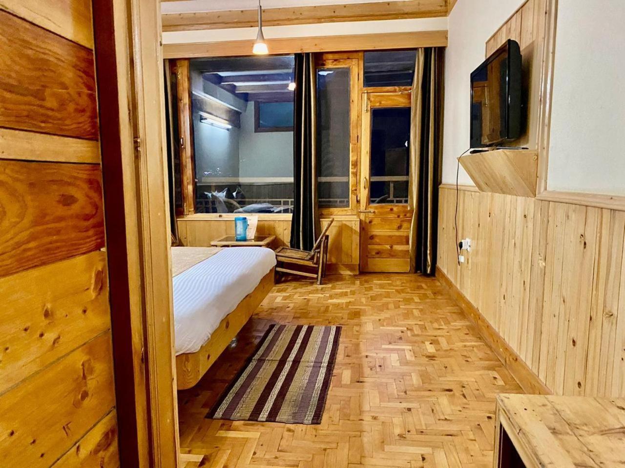 The Vashisht, Manali - A Four Star Luxury Hotel المظهر الخارجي الصورة